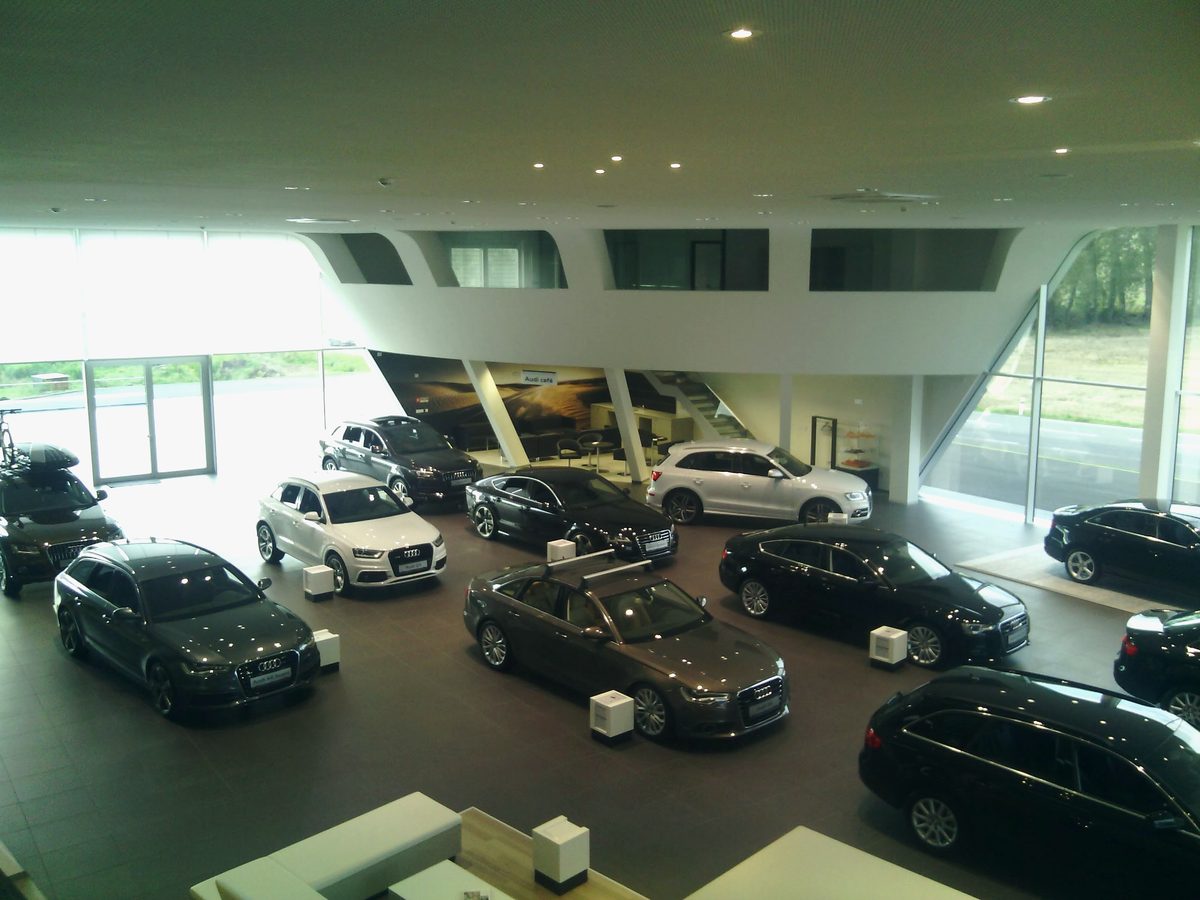 AUDI, Velkoplošná grafika v lounge