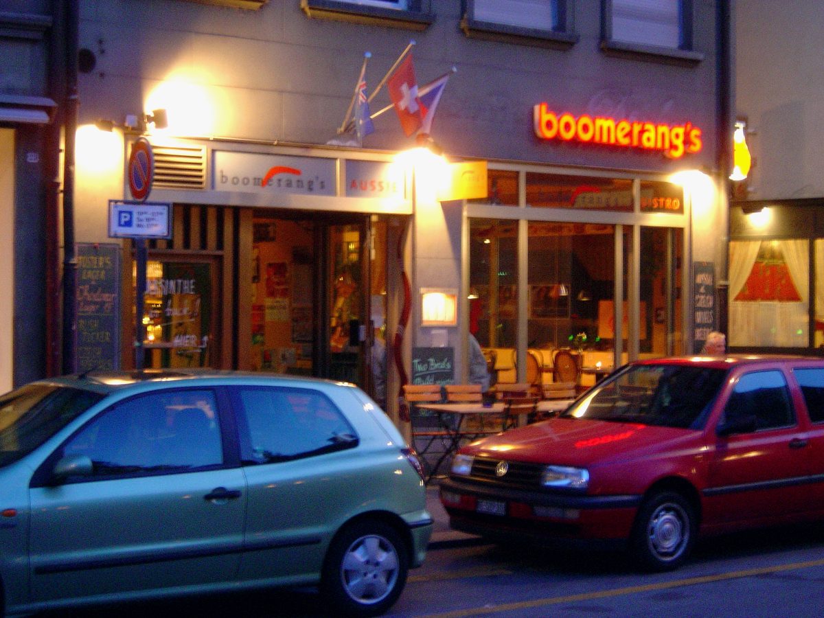 Boomerang's, Značení podniku